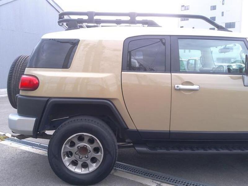 FJ CRUISER