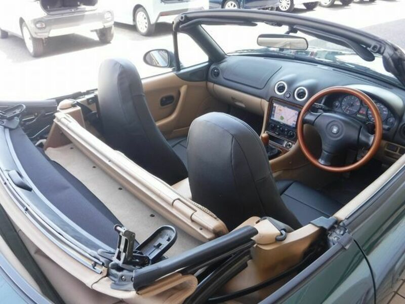 ROADSTER