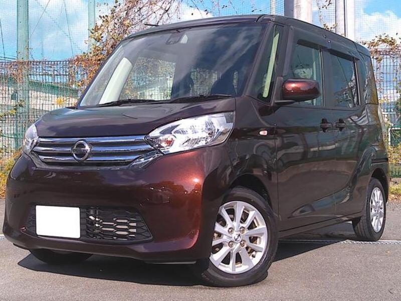 NISSAN DAYZ ROOX