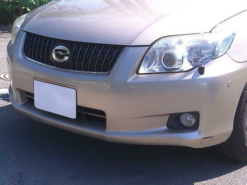 COROLLA AXIO