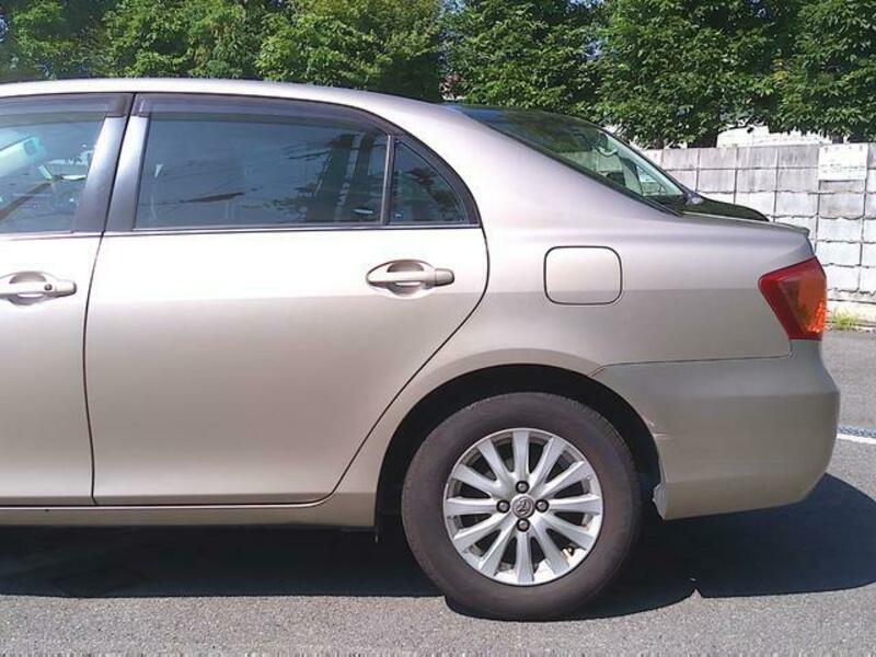 COROLLA AXIO