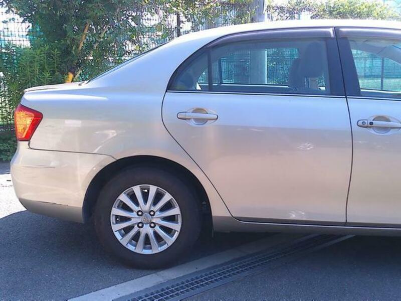 COROLLA AXIO