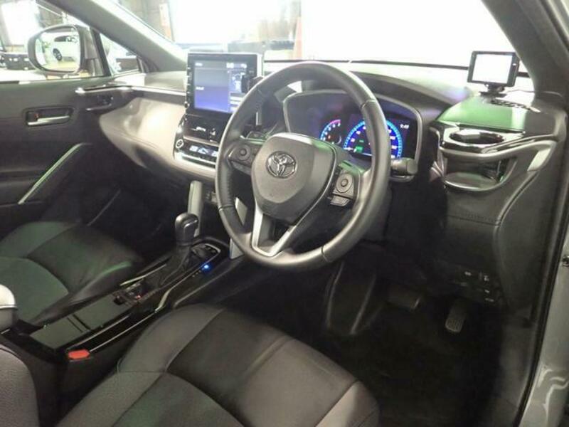 COROLLA CROSS