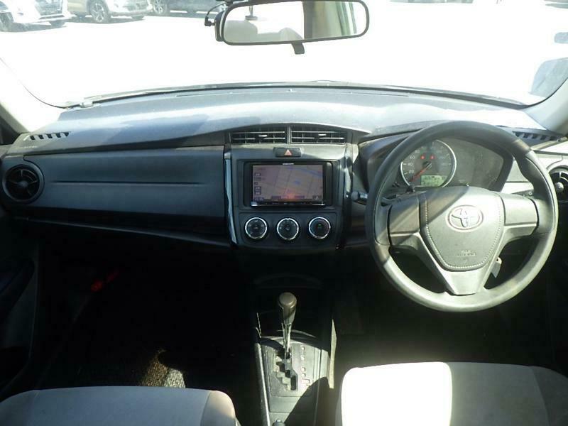 COROLLA AXIO