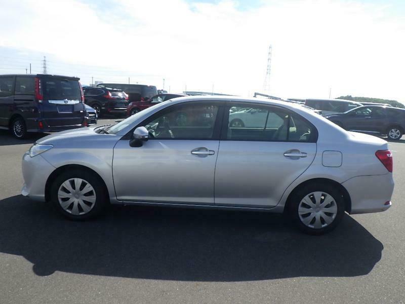COROLLA AXIO