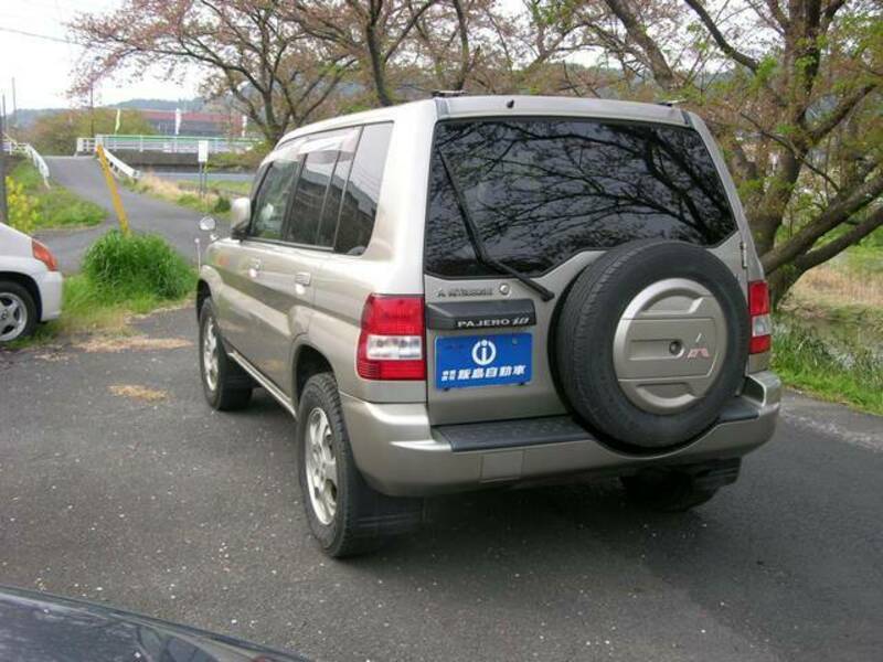 PAJERO IO