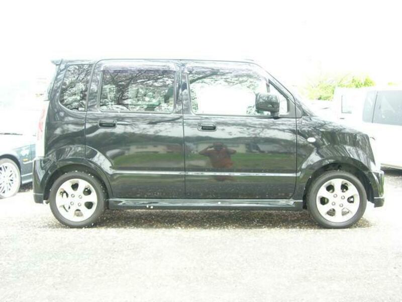WAGON R