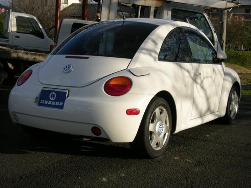 NEW BEETLE