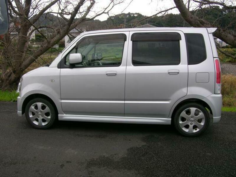 WAGON R