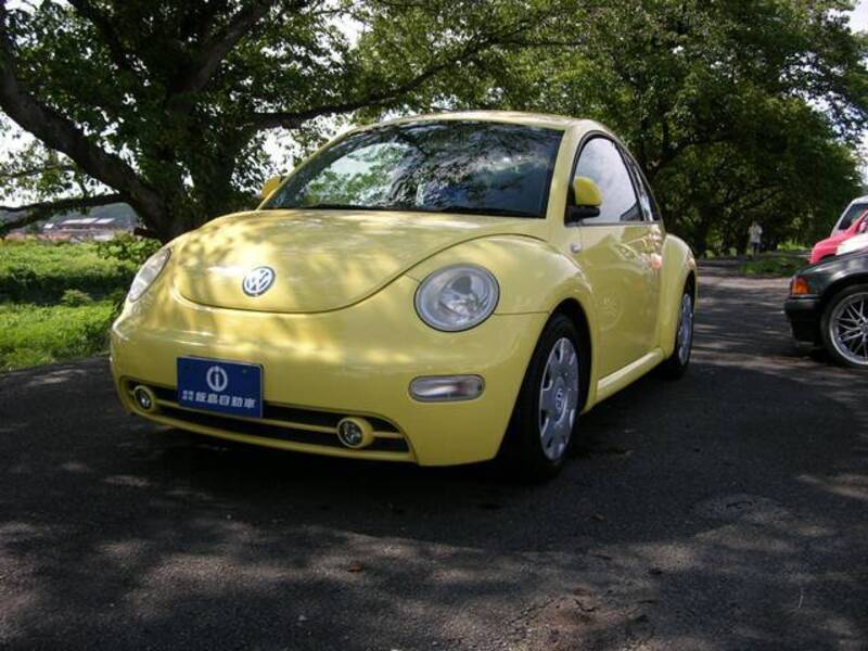 VOLKSWAGEN NEW BEETLE
