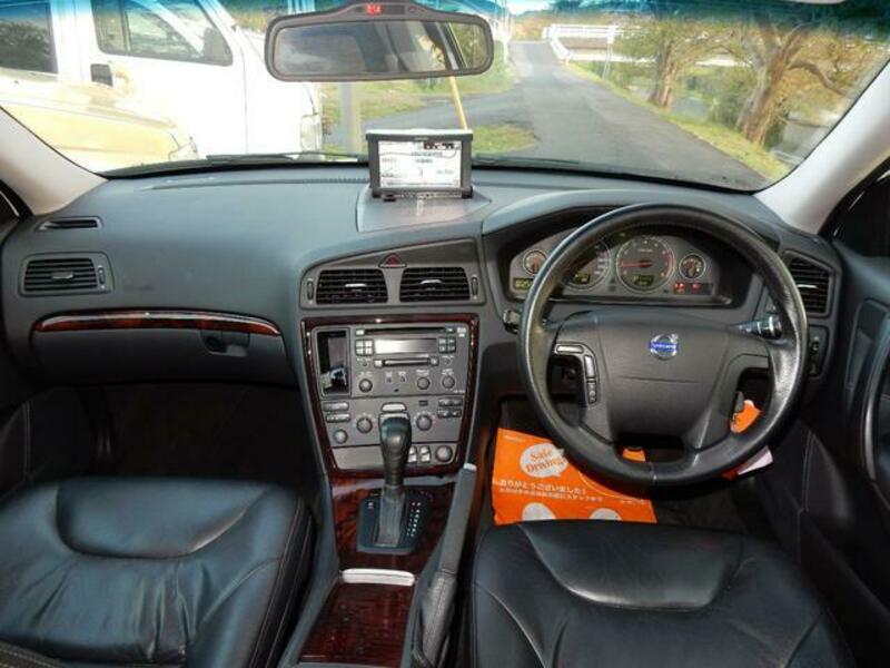 V70