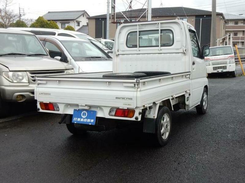 MINICAB TRUCK