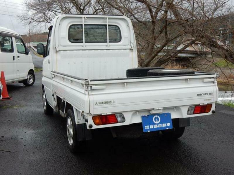 MINICAB TRUCK