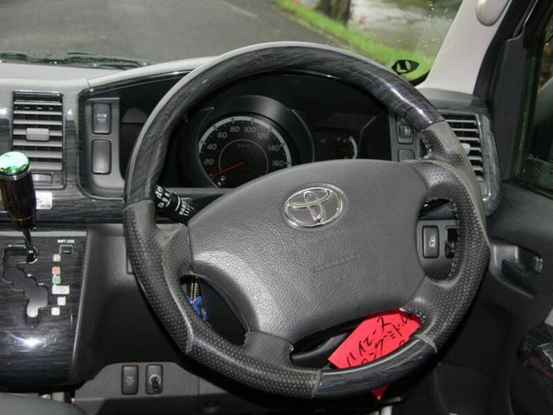 HIACE WAGON