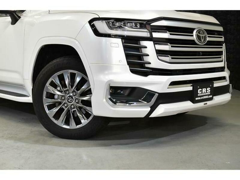 LAND CRUISER