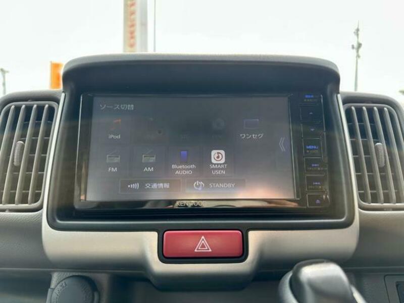 MINICAB VAN