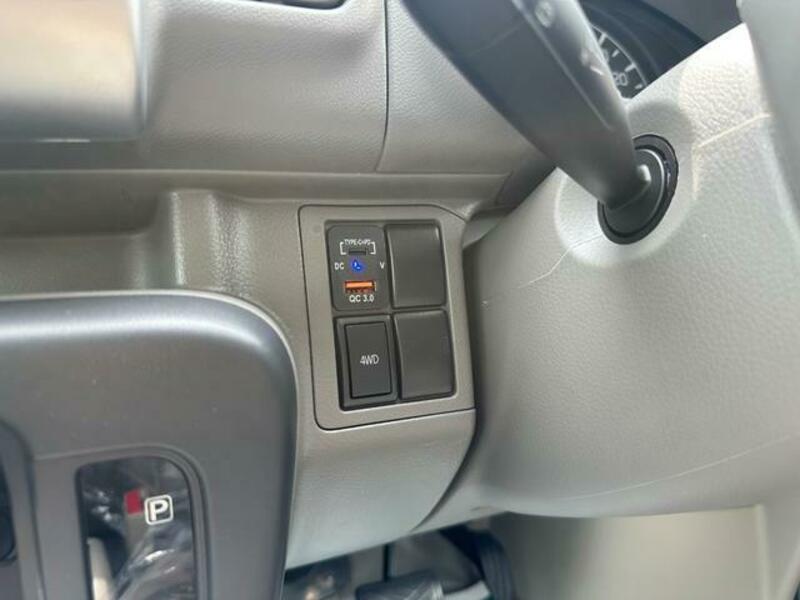 MINICAB VAN