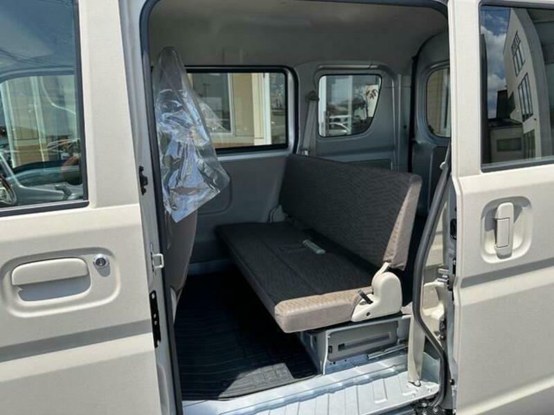 MINICAB VAN