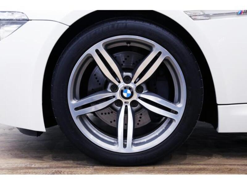 M6