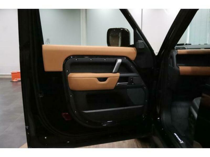 DEFENDER