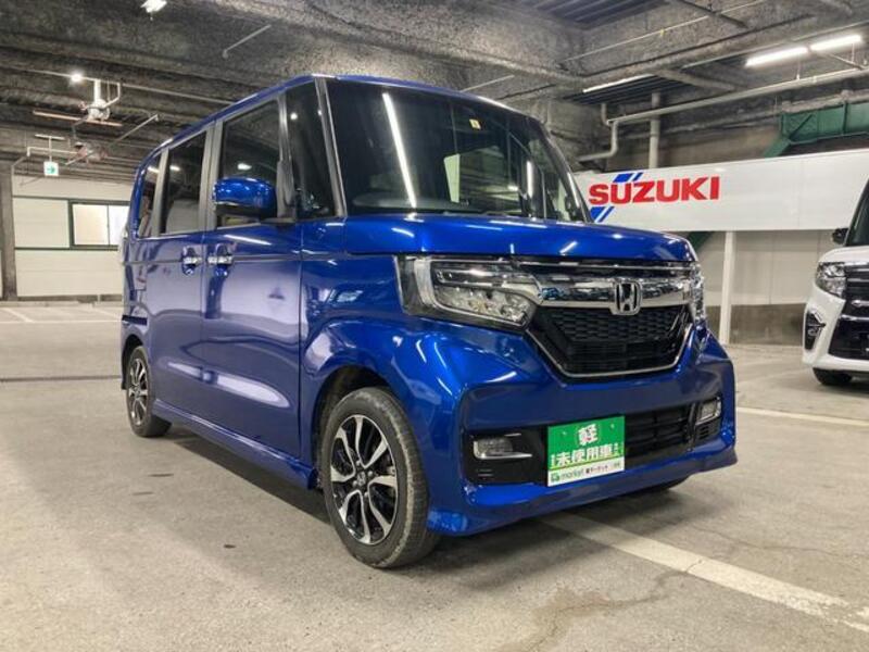 N BOX CUSTOM
