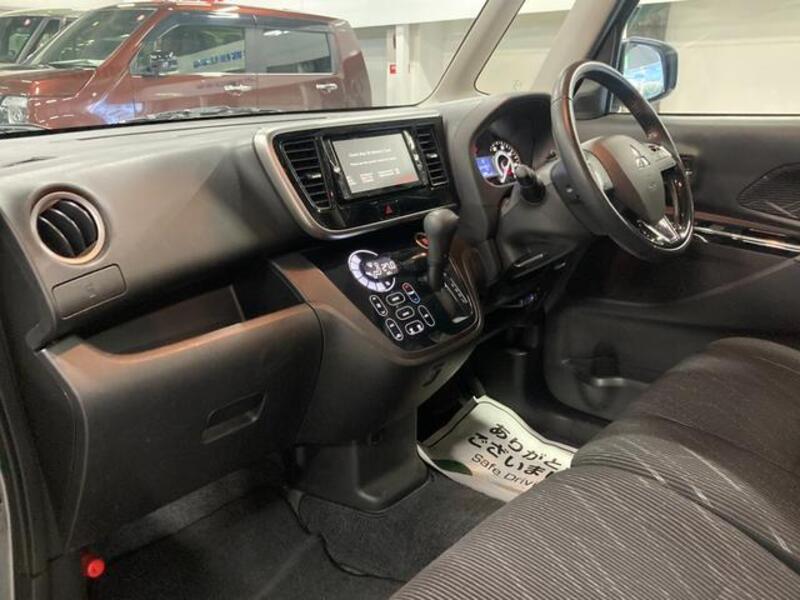 EK SPACE CUSTOM