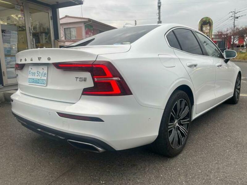 S60
