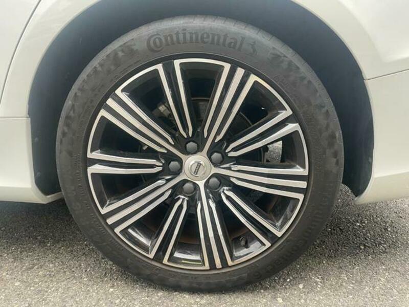 S60
