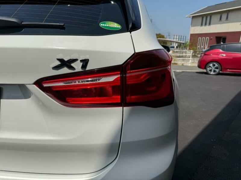 X1