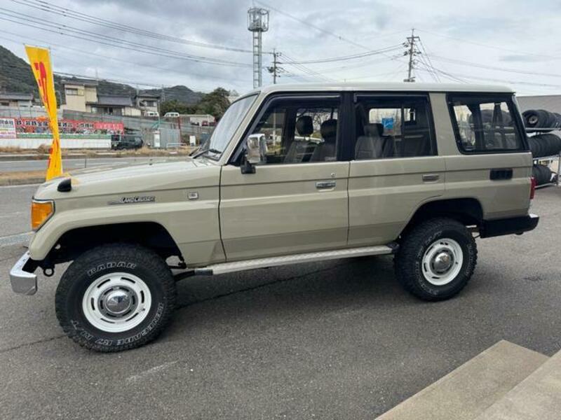 LAND CRUISER PRADO