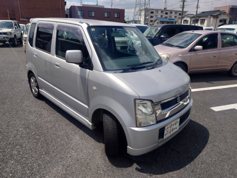 WAGON R