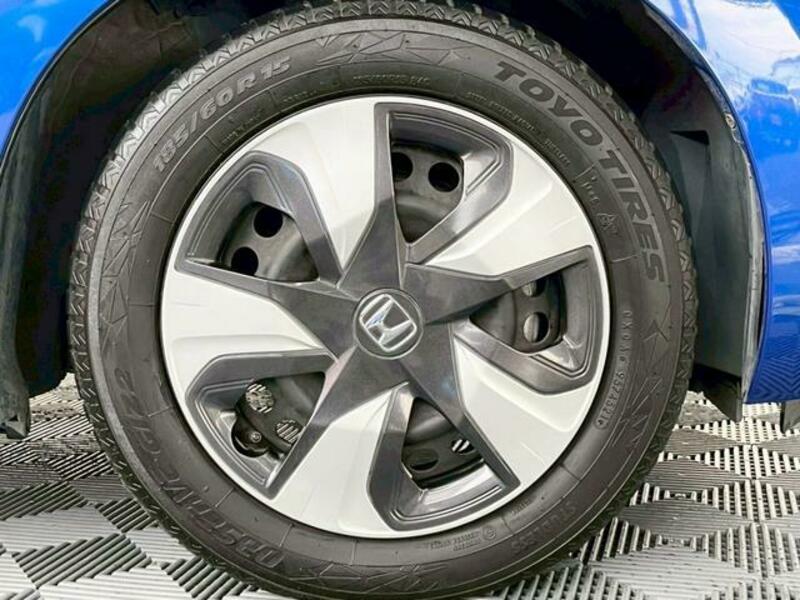 FIT HYBRID
