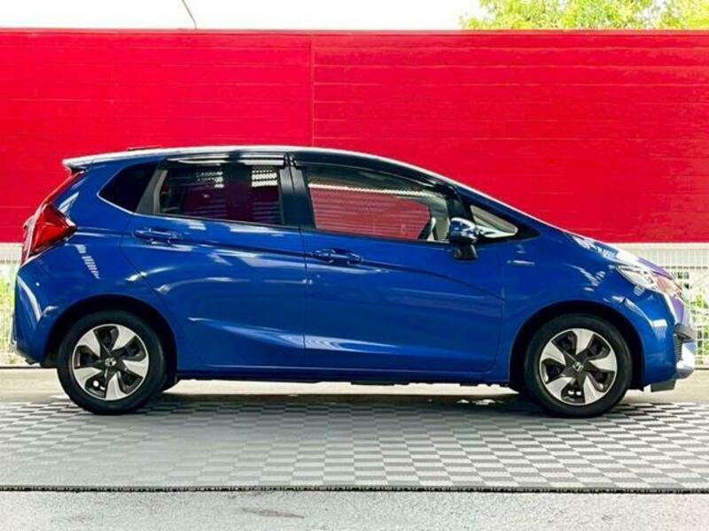 FIT HYBRID