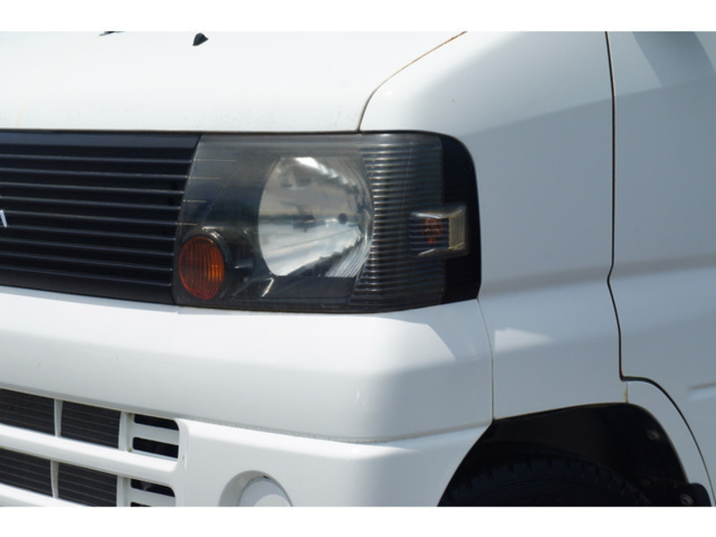 MINICAB TRUCK
