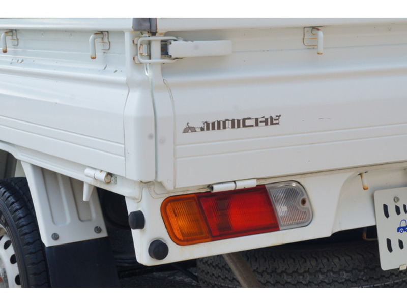 MINICAB TRUCK