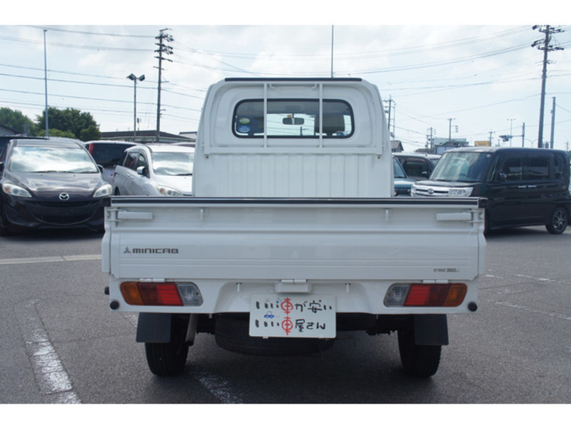 MINICAB TRUCK