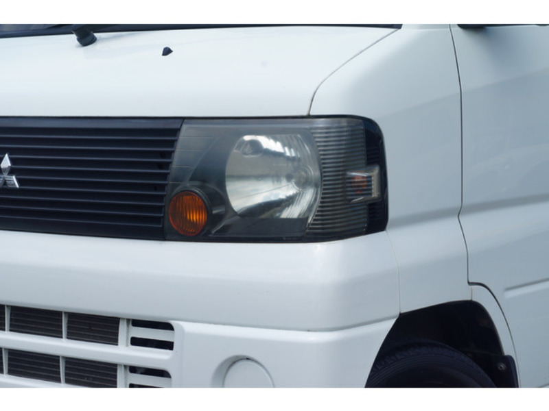 MINICAB TRUCK