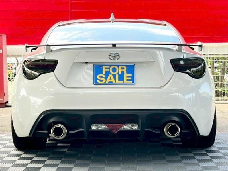 86