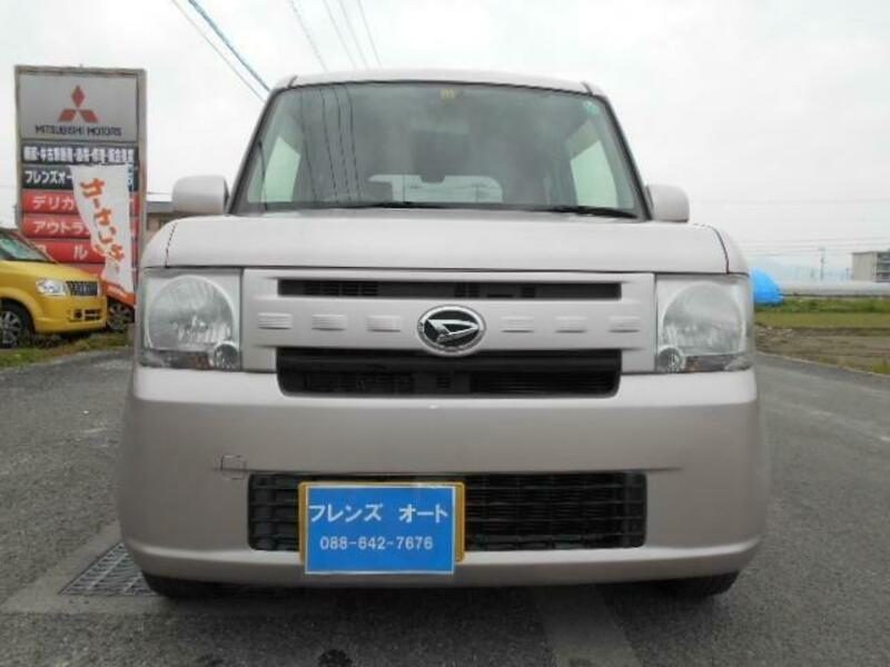 DAIHATSU MOVE CONTE