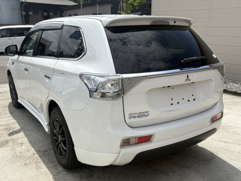 OUTLANDER PHEV