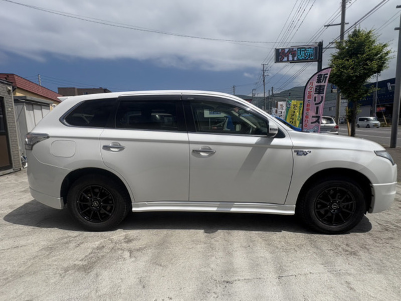 OUTLANDER PHEV