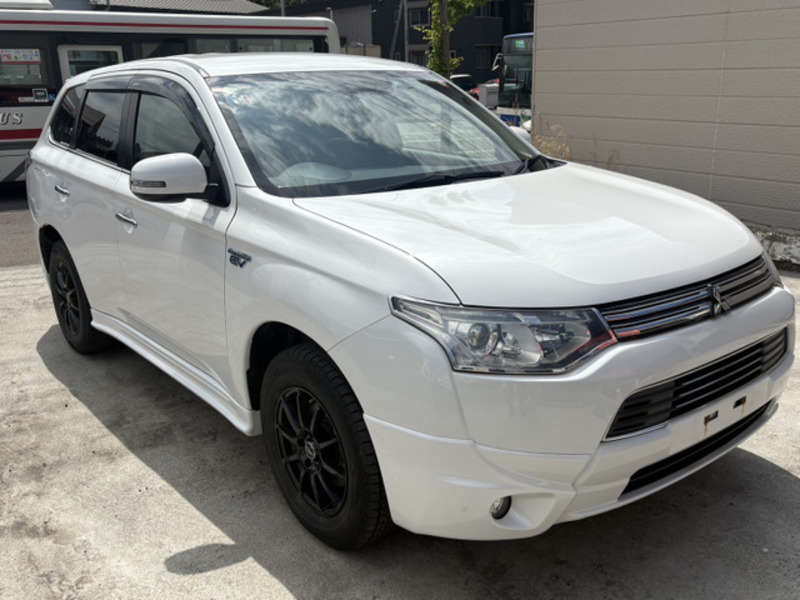 OUTLANDER PHEV