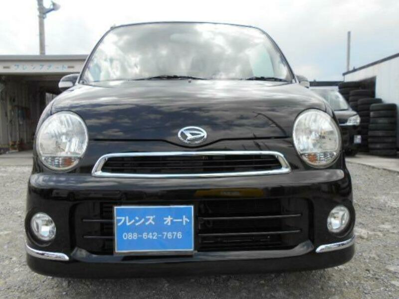 DAIHATSU MOVE LATTE