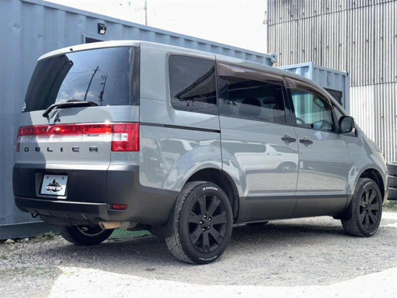 DELICA D5