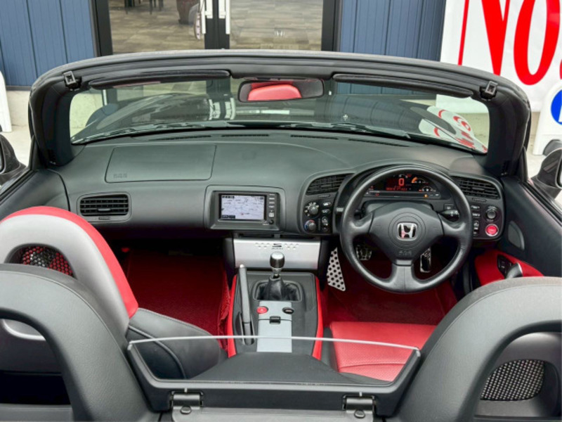S2000