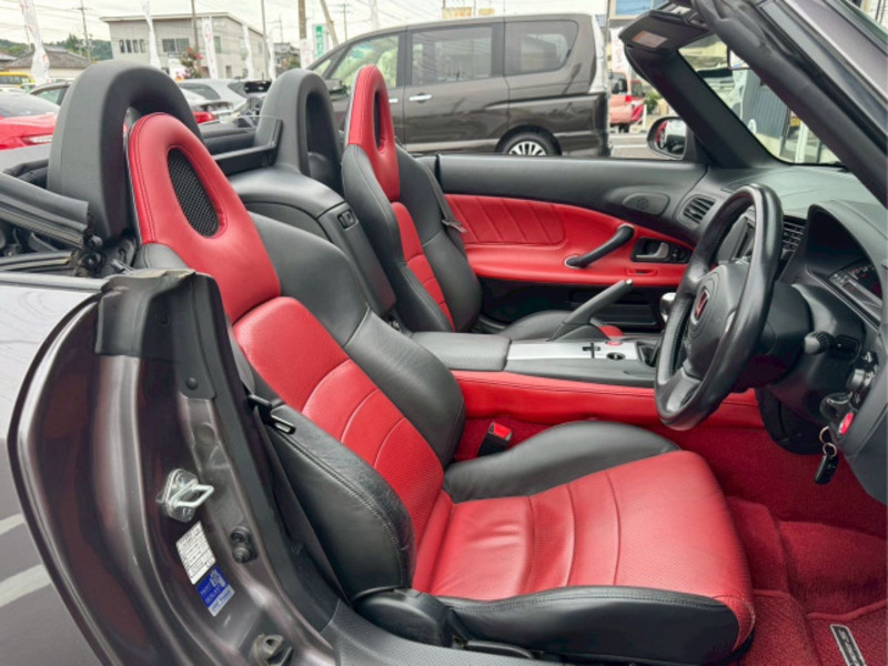 S2000