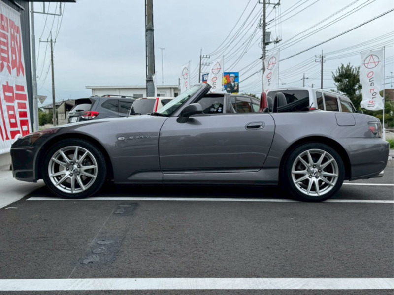 S2000