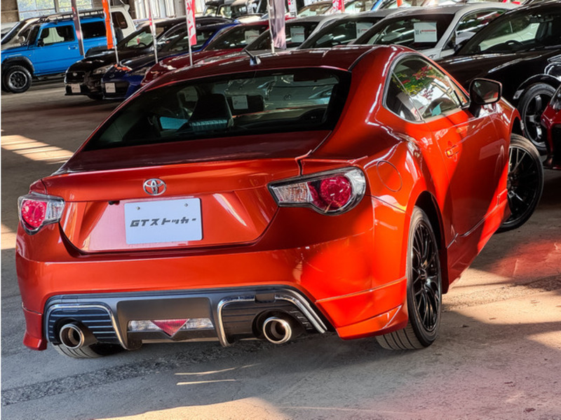 86