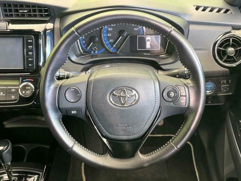 COROLLA FIELDER