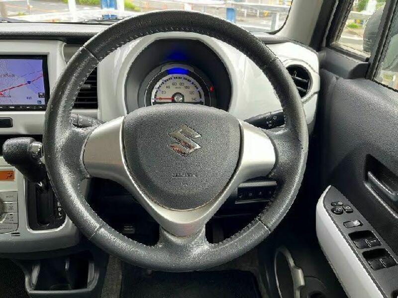 HUSTLER